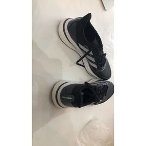 Adidas supernova + Running Shoe men’s size 7